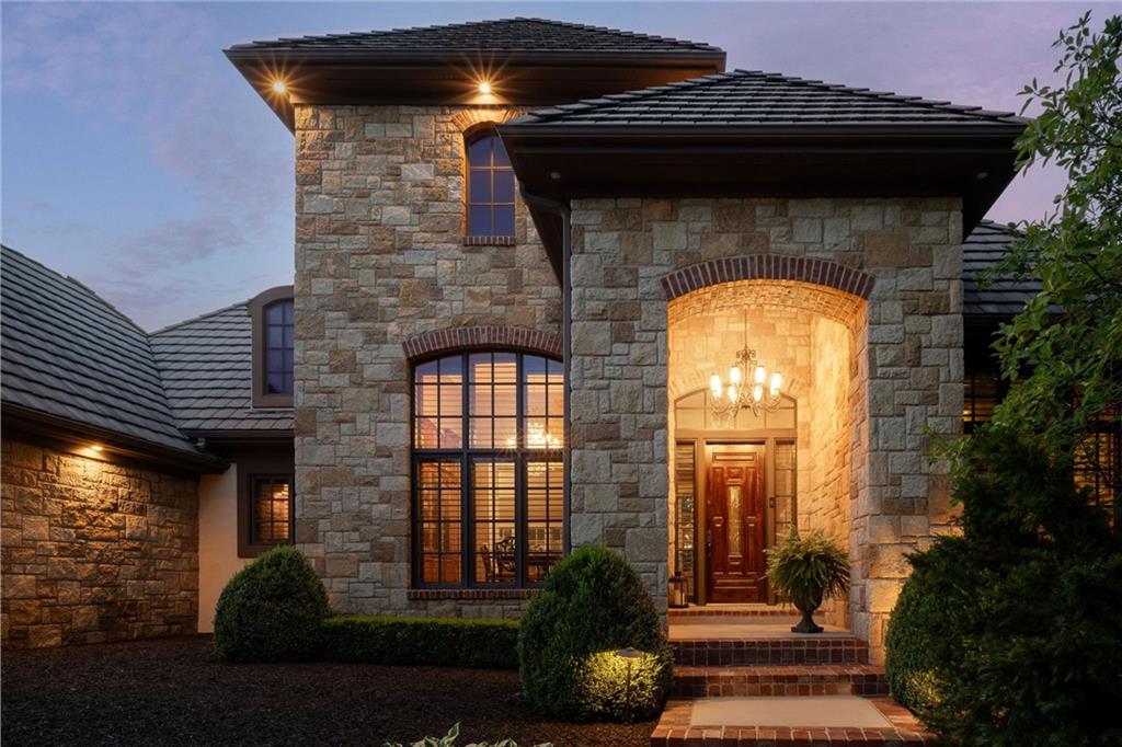 Listing Photo MLS #HMS2565782