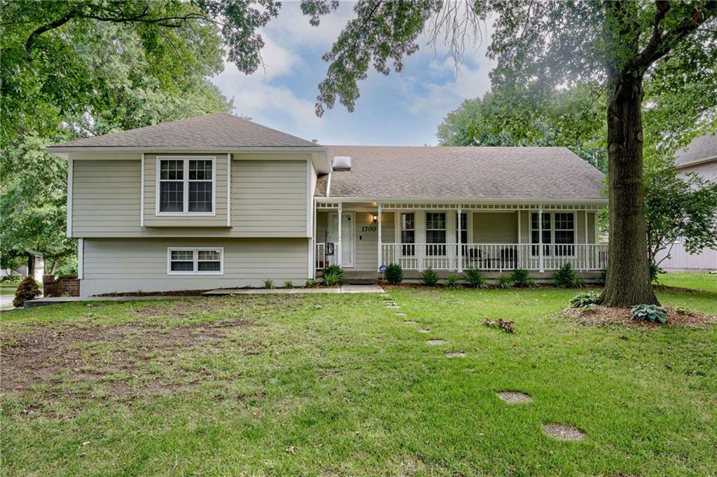 Listing Photo MLS #HMS2565793