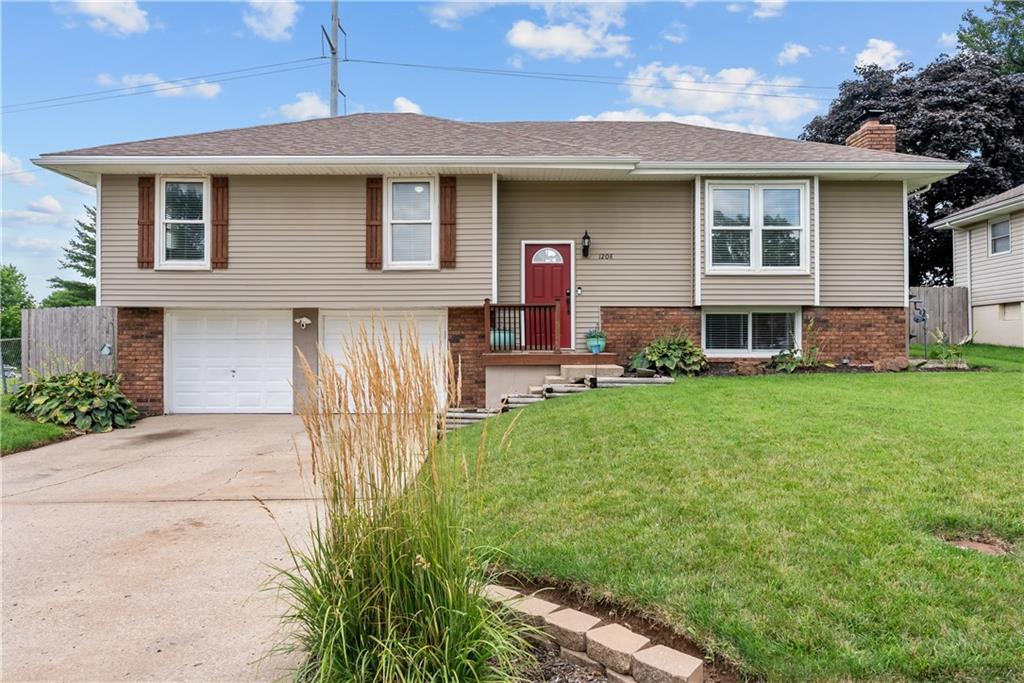 Listing Photo MLS #HMS2565802