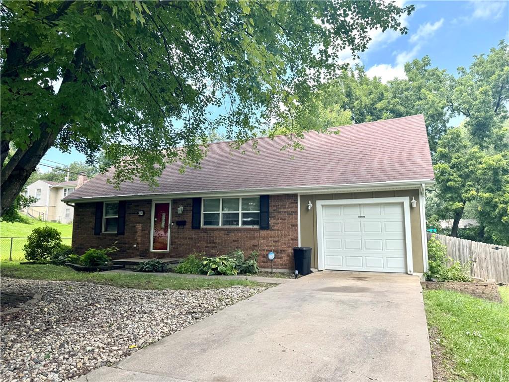 Listing Photo MLS #HMS2565855