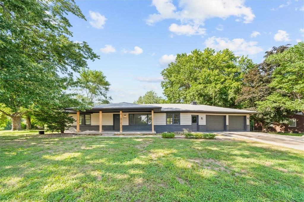 Listing Photo MLS #HMS2565871