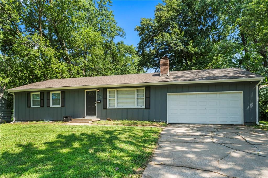 Listing Photo MLS #HMS2565880