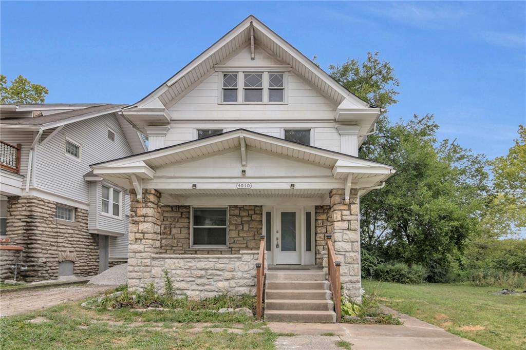 Listing Photo MLS #HMS2565940