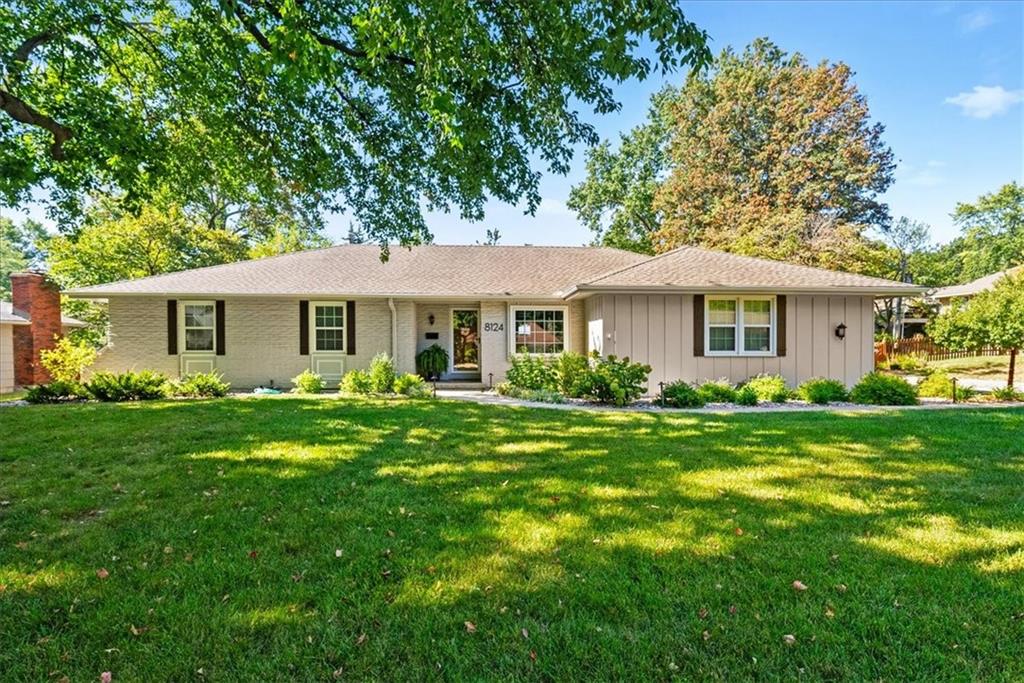 Listing Photo MLS #HMS2565958