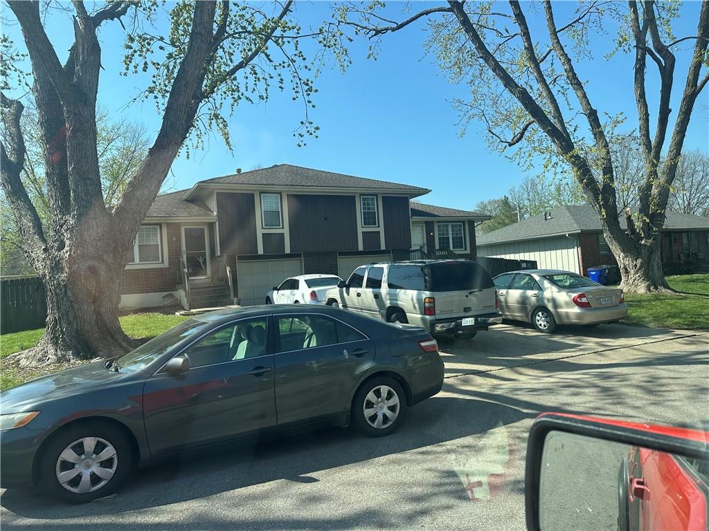 Listing Photo MLS #HMS2565996