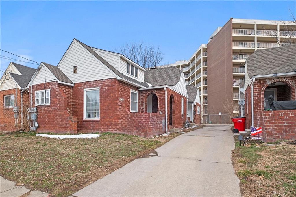 Listing Photo MLS #HMS2566139