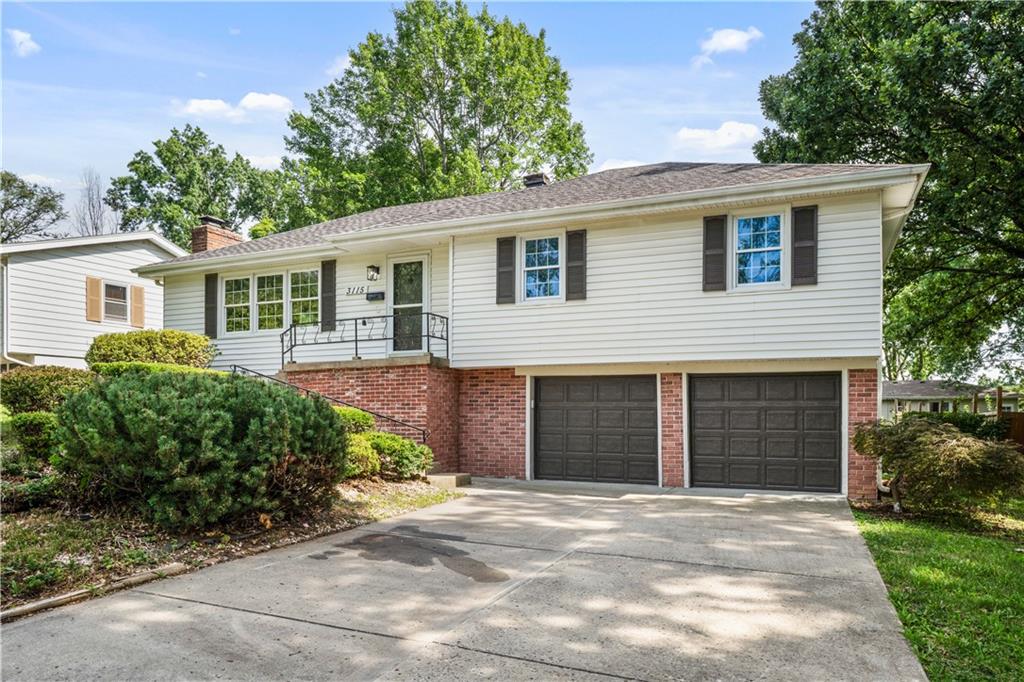 Listing Photo MLS #HMS2566144
