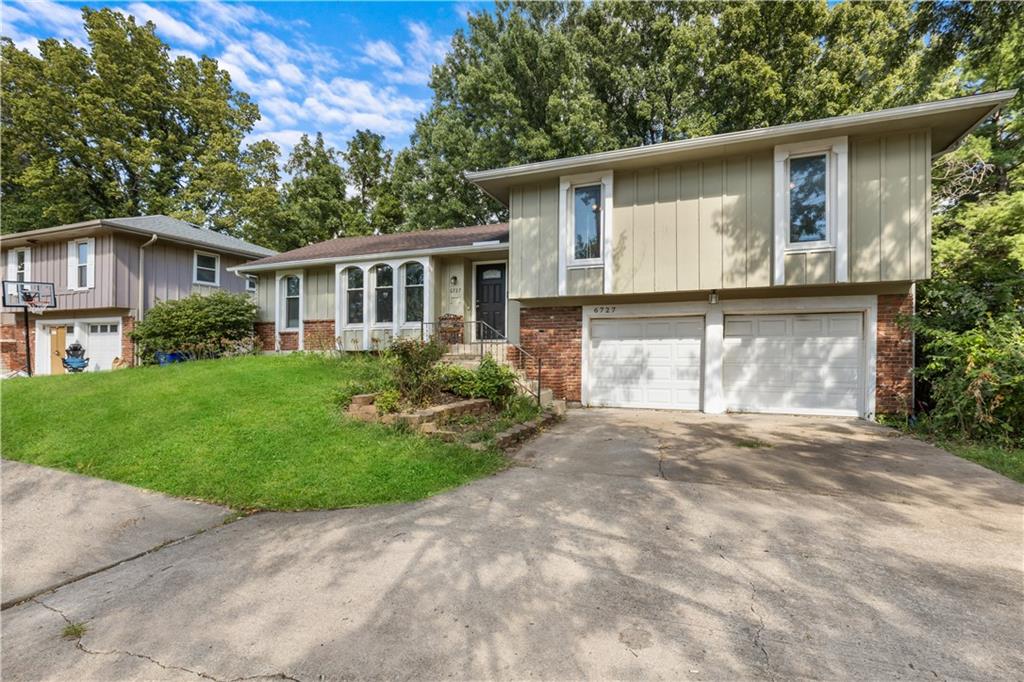Listing Photo MLS #HMS2566157