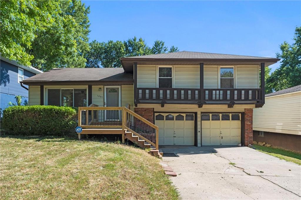 Listing Photo MLS #HMS2566183