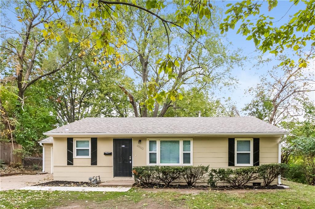 Listing Photo MLS #HMS2566190