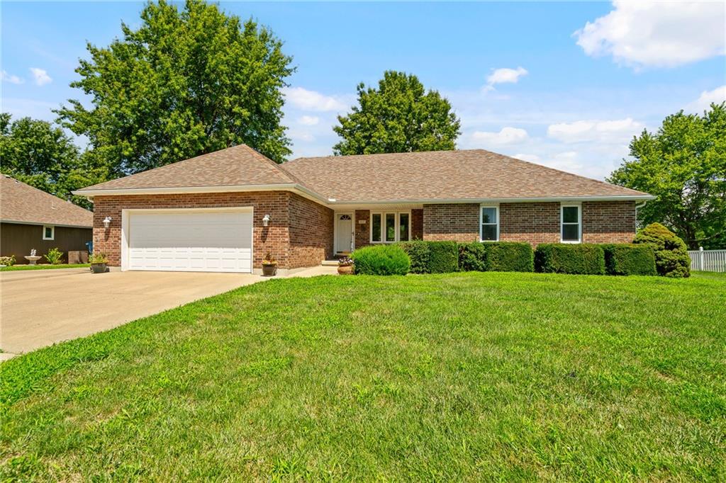 Listing Photo MLS #HMS2566206