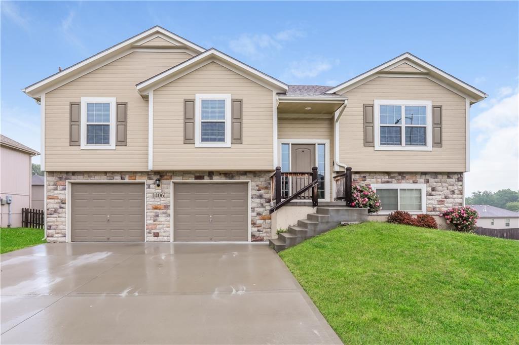 Listing Photo MLS #HMS2566233