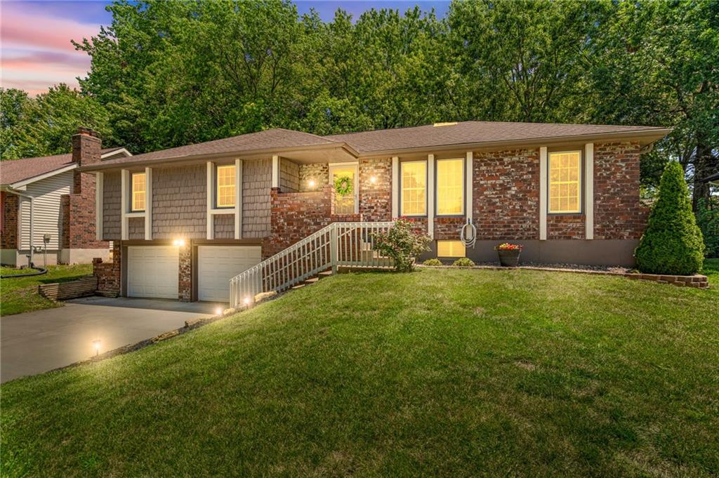 Listing Photo MLS #HMS2566249