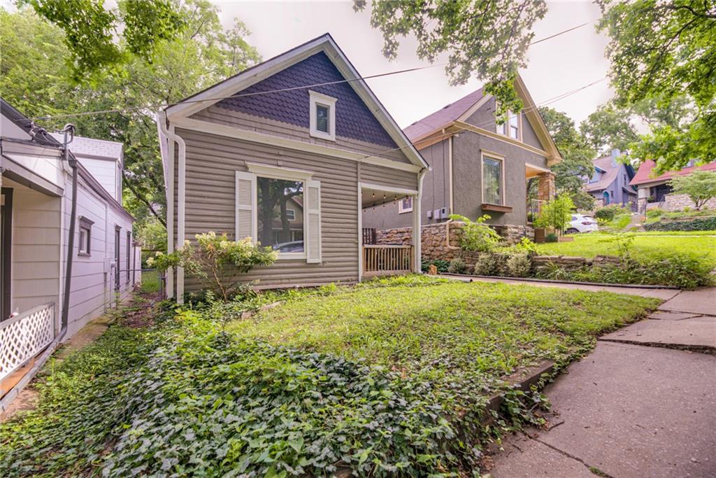Listing Photo MLS #HMS2566277