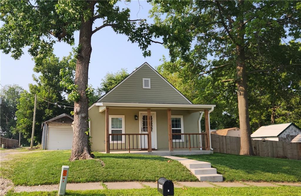 Listing Photo MLS #HMS2566278