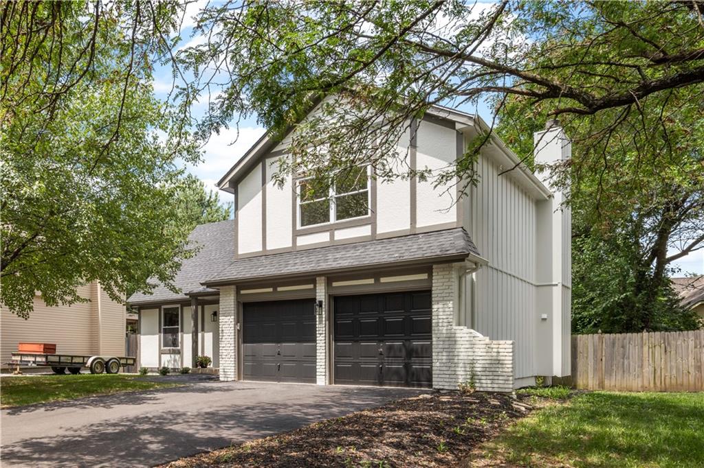 Listing Photo MLS #HMS2566303