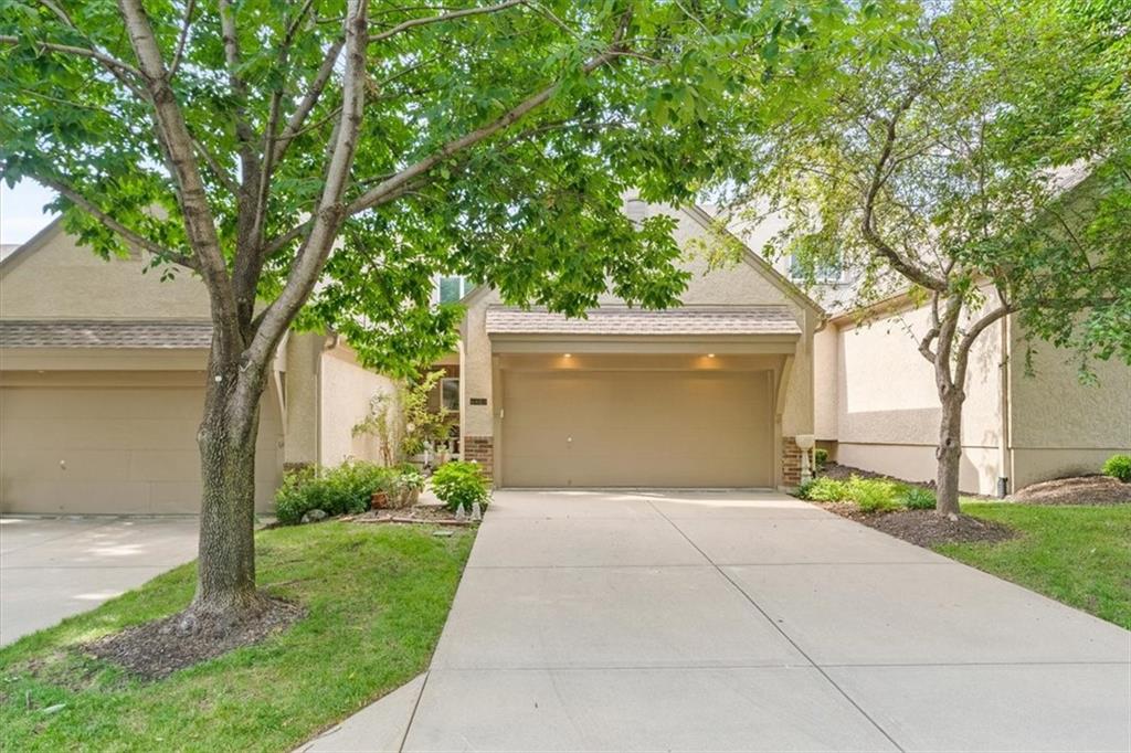 Listing Photo MLS #HMS2566377
