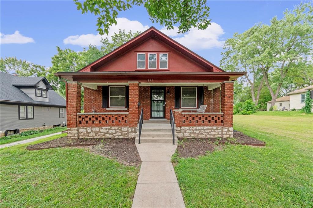 Listing Photo MLS #HMS2566378