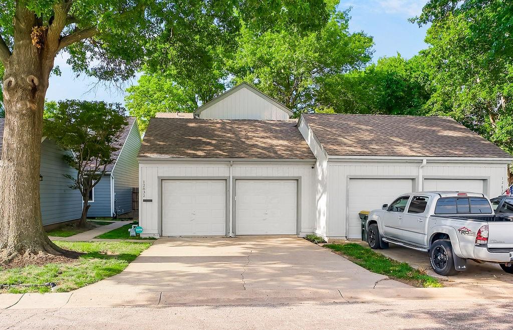 Listing Photo MLS #HMS2566436