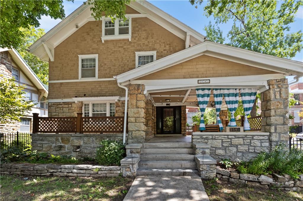 Listing Photo MLS #HMS2566556