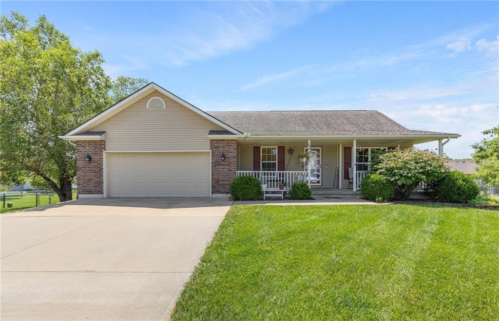 Listing Photo MLS #HMS2566598