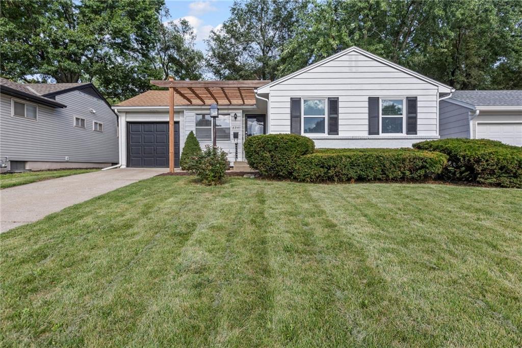 Listing Photo MLS #HMS2566662