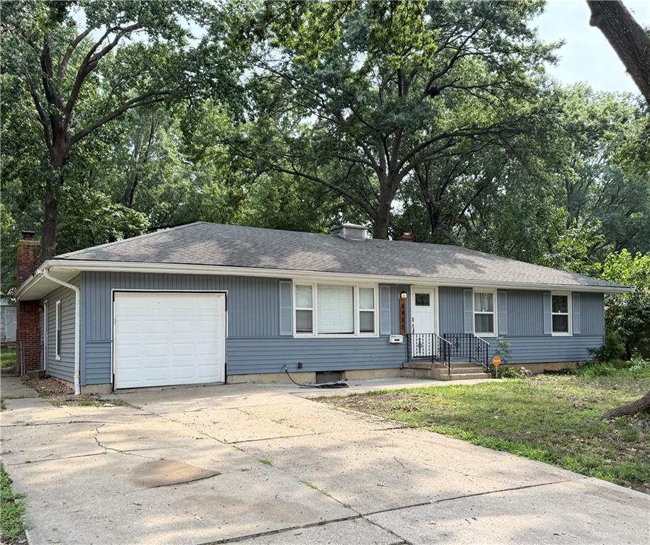 Listing Photo MLS #HMS2566691
