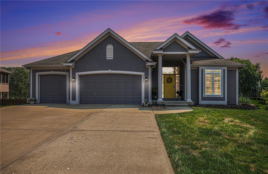 Listing Photo MLS #HMS2566794