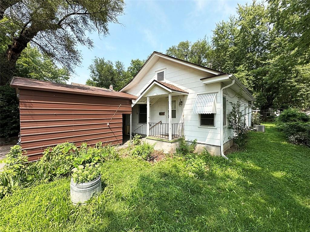 Listing Photo MLS #HMS2566895