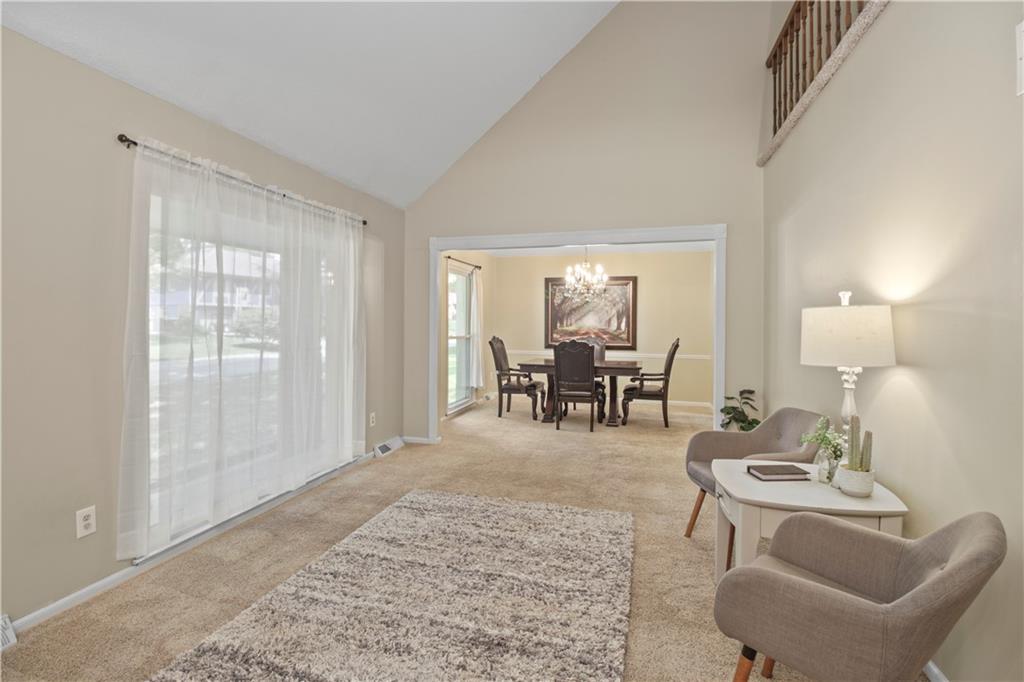 Listing Photo MLS #HMS2566916