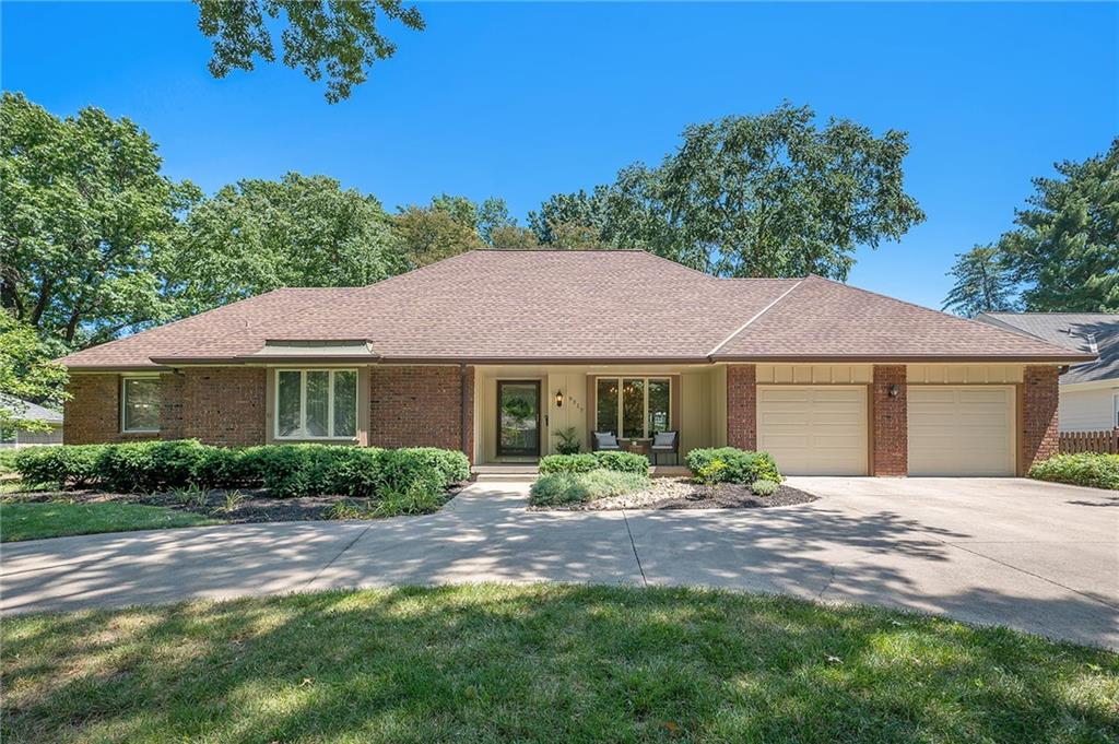 Listing Photo MLS #HMS2566927