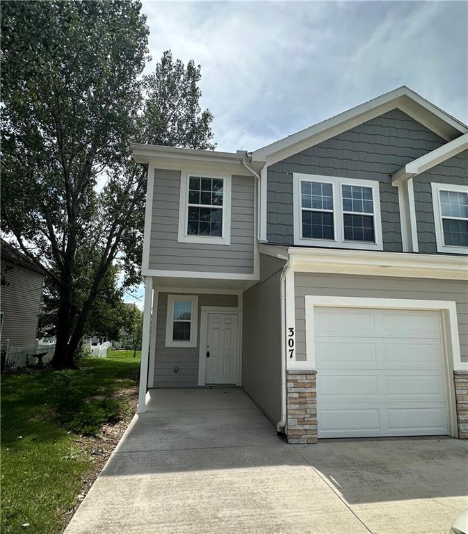 Listing Photo MLS #HMS2567041