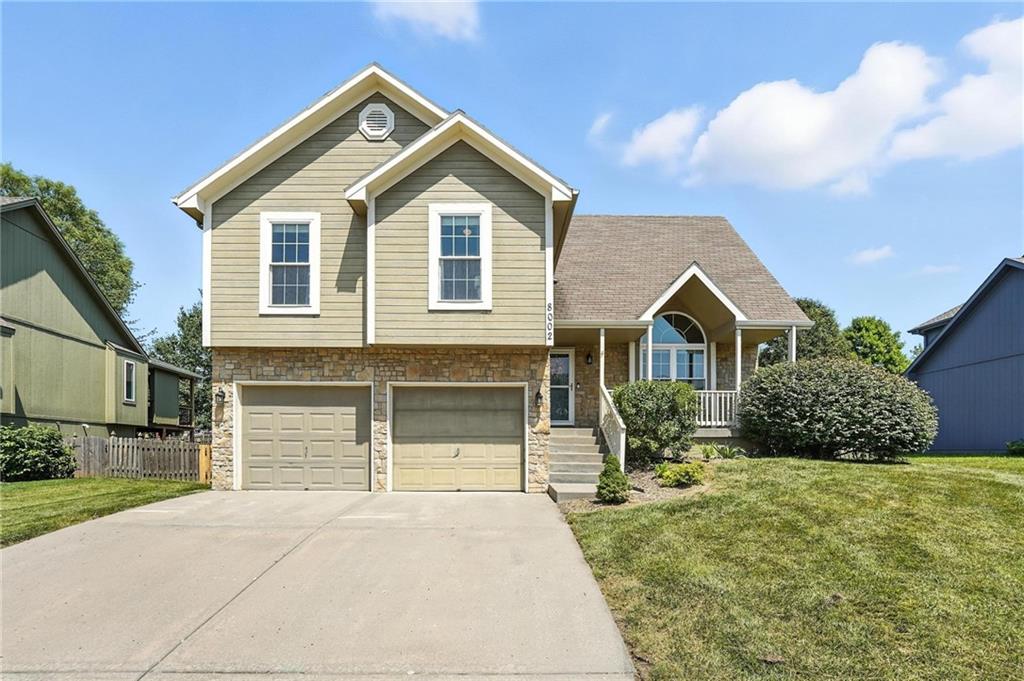Listing Photo MLS #HMS2567190