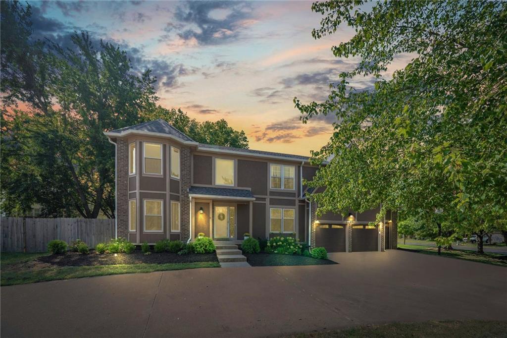 Listing Photo MLS #HMS2567203