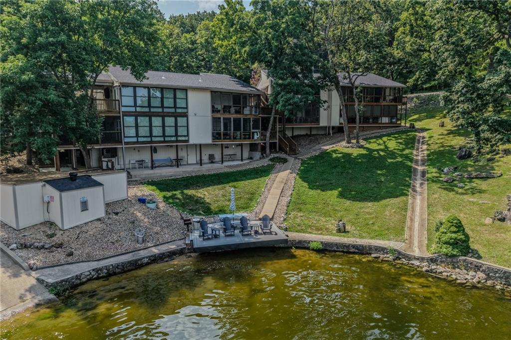 Listing Photo MLS #HMS2567253