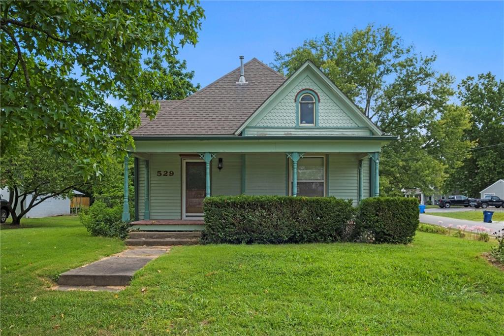 Listing Photo MLS #HMS2567258