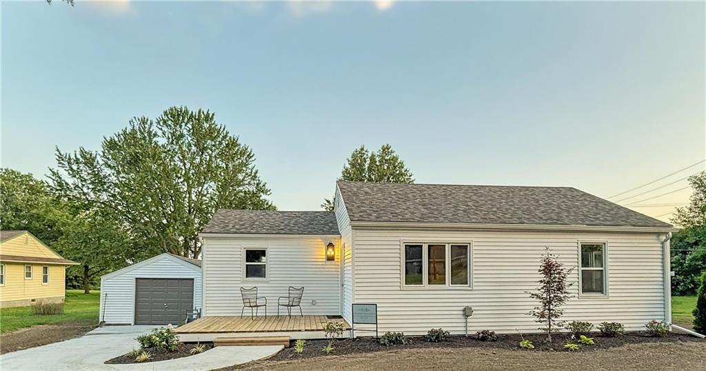 Listing Photo MLS #HMS2567271