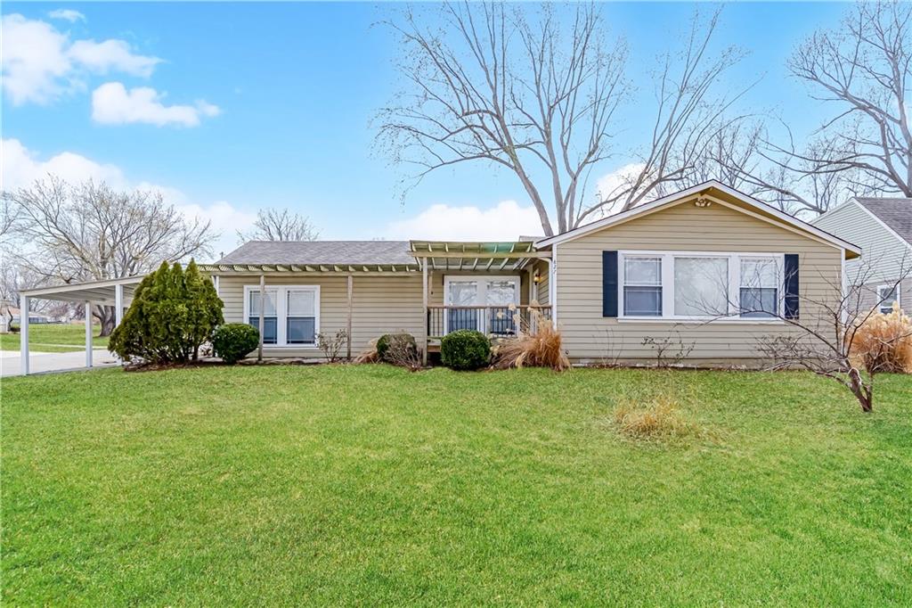 Listing Photo MLS #HMS2567281