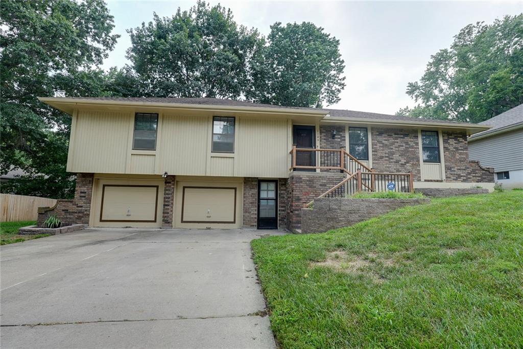 Listing Photo MLS #HMS2567293