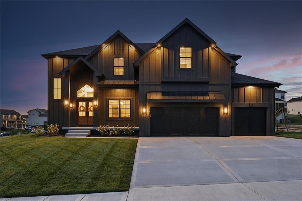 Listing Photo MLS #HMS2567306