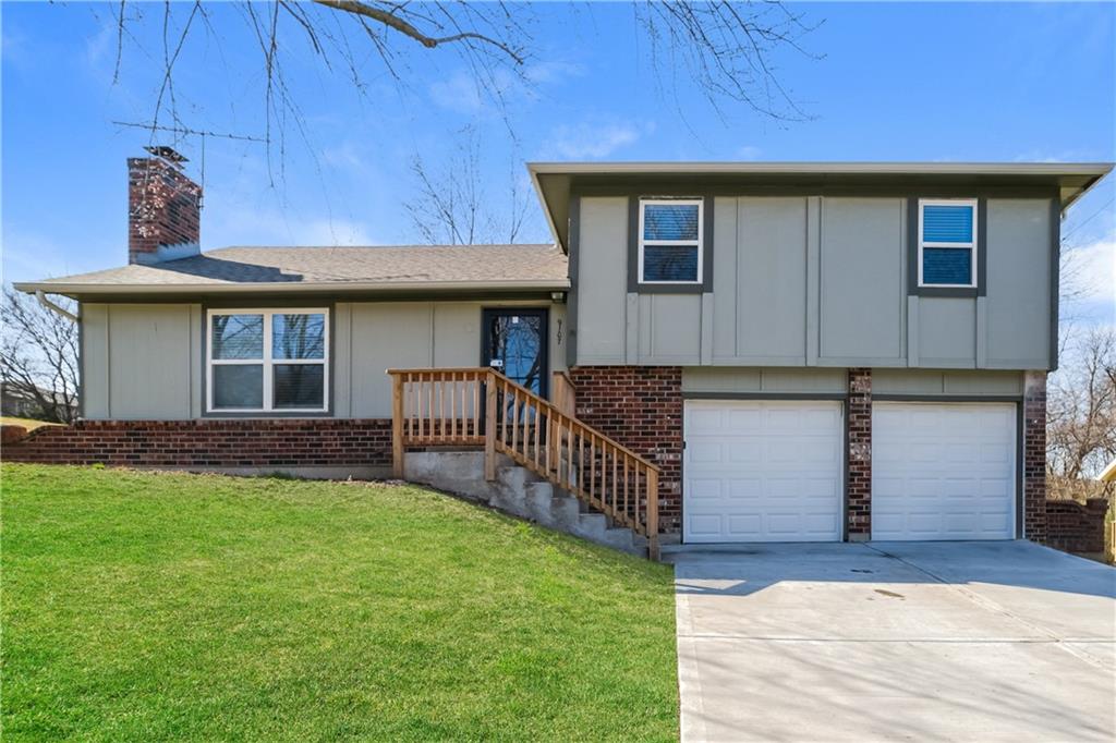 Listing Photo MLS #HMS2567313