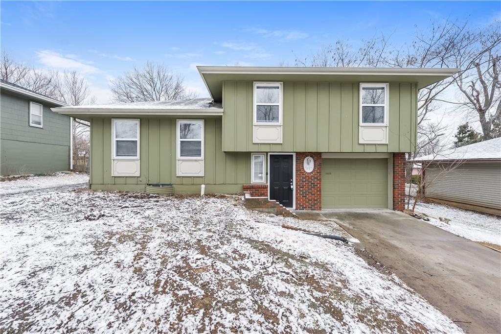 Listing Photo MLS #HMS2567329
