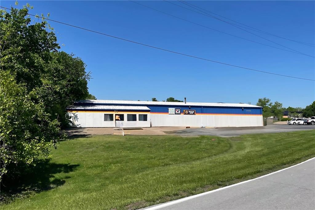 Listing Photo MLS #HMS2567368