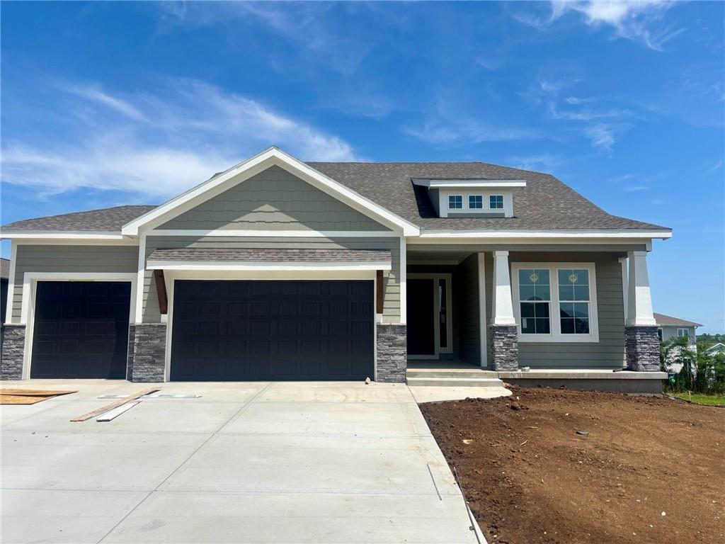 Listing Photo MLS #HMS2567395