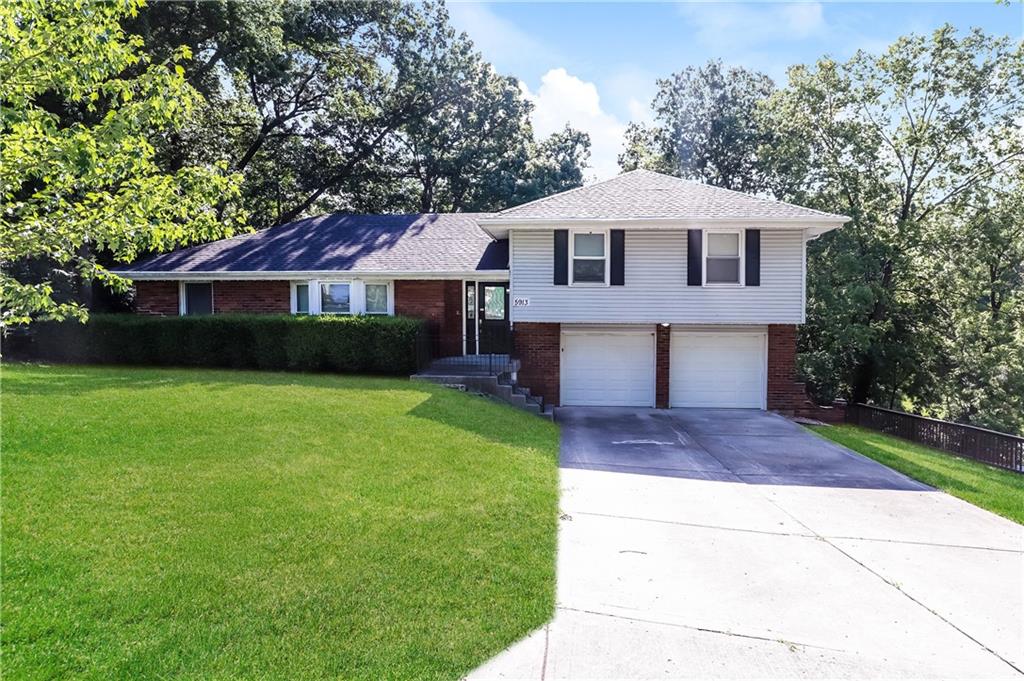 Listing Photo MLS #HMS2567418