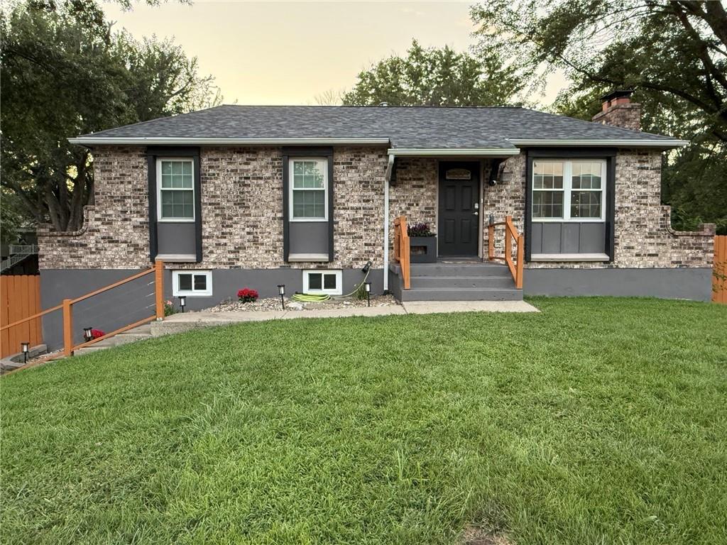 Listing Photo MLS #HMS2567469