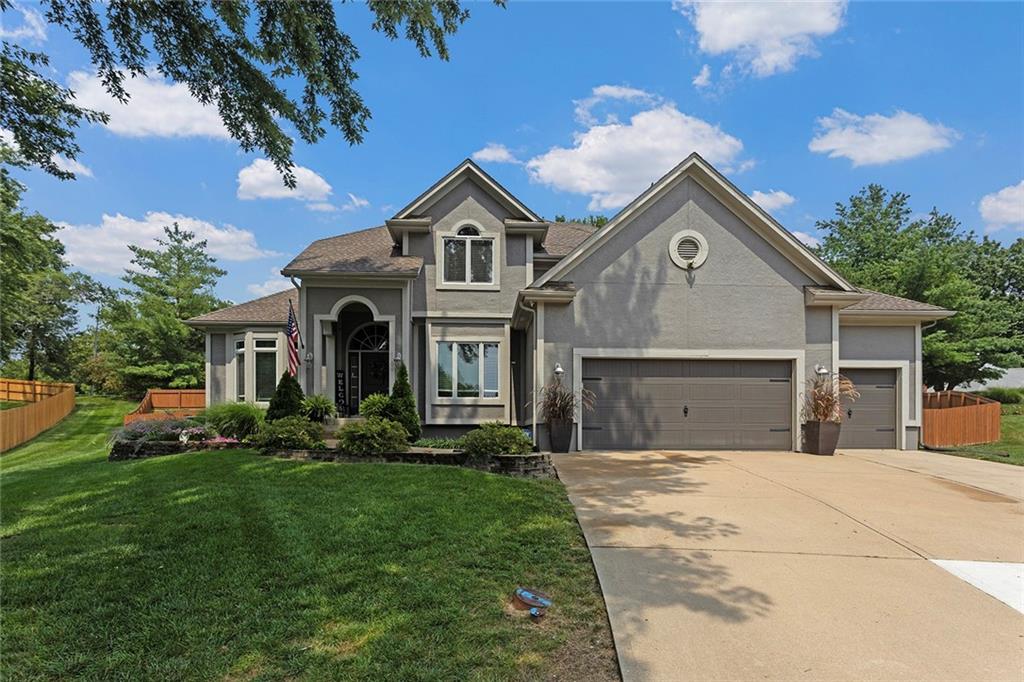 Listing Photo MLS #HMS2567481