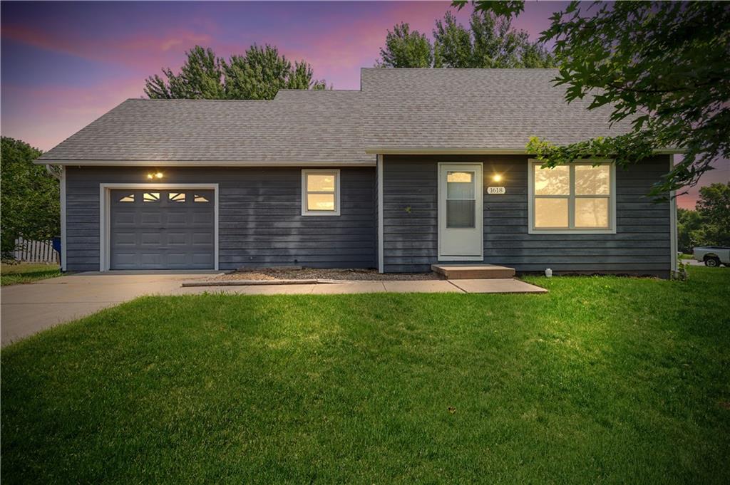 Listing Photo MLS #HMS2567499