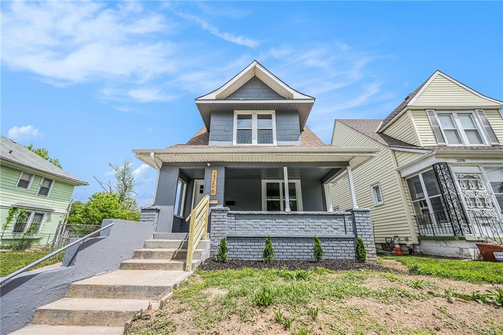 Listing Photo MLS #HMS2567536