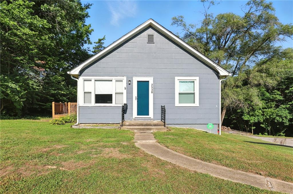 Listing Photo MLS #HMS2567632